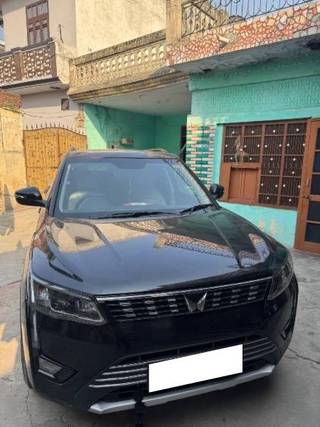 Mahindra XUV300 Mahindra XUV300 W8 Opt Turbo