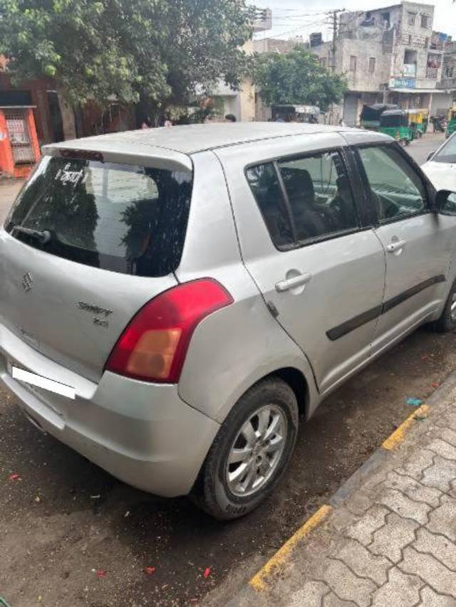 https://images10.gaadi.com/usedcar_image/4182950/original/processed_913c8cd6-9bfd-42eb-8965-a9b028ff020d.jpg?imwidth=6400