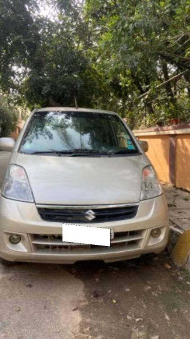 https://images10.gaadi.com/usedcar_image/4182993/original/processed_a9e62627-5d92-40dc-87c0-667ee23a81ad.jpeg?imwidth=6400