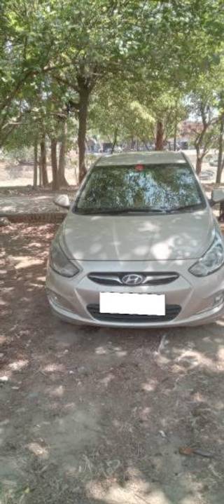 Hyundai Verna 2011-2015 Hyundai Verna 1.6 SX