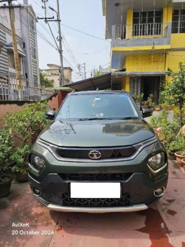 https://images10.gaadi.com/usedcar_image/4183190/original/processed_2a7b17d7-aa8c-4fbe-bab8-9ec846c253d2.jpg?imwidth=6400