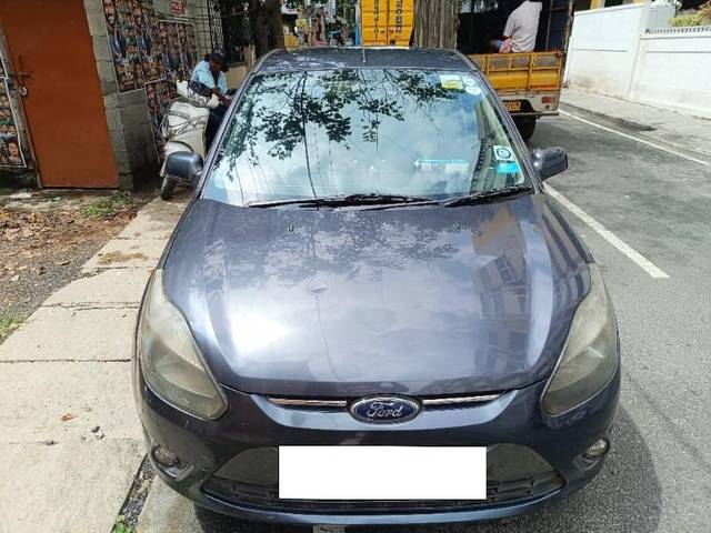 https://images10.gaadi.com/usedcar_image/4183191/original/processed_85291ac6-39da-40ae-be06-6d475afe09fc.jpg?imwidth=6402