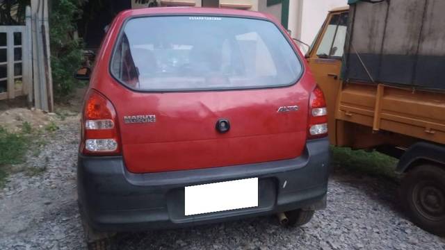 https://images10.gaadi.com/usedcar_image/4183324/original/processed_4e5ab967-6d42-44b8-bc40-5aff9e633cc1.jpg?imwidth=6401