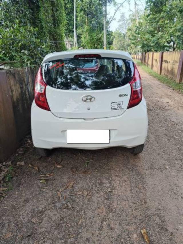 https://images10.gaadi.com/usedcar_image/4183331/original/processed_231e471c-de87-43ca-b317-d5818ff4eff5.jpg?imwidth=6401