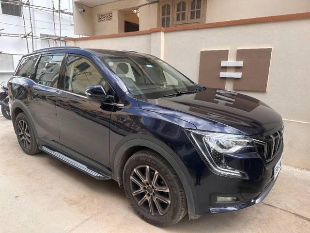 https://images10.gaadi.com/usedcar_image/4183342/original/processed_7caf1525-3b53-47df-843b-052fbab87c95.jpeg?imwidth=6400