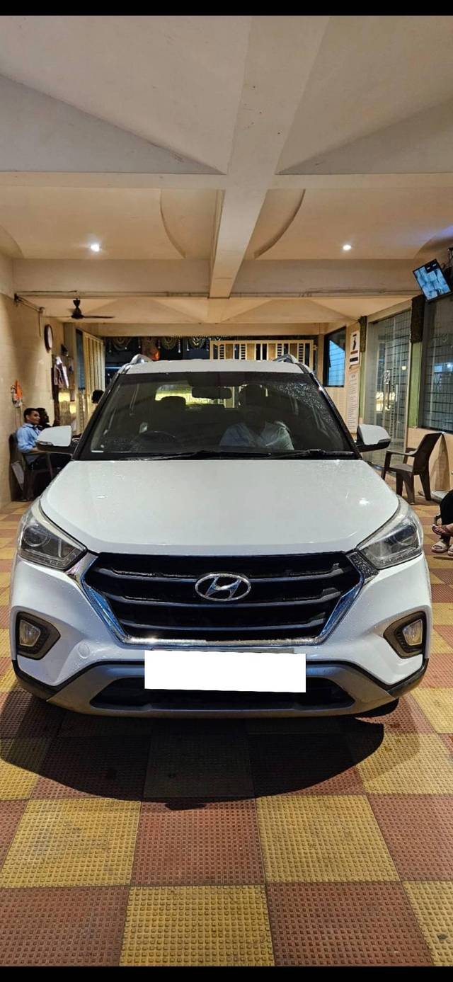 https://images10.gaadi.com/usedcar_image/4183450/original/processed_7fd11aab50184f3cdd0ea8e99ebf0647.jpg?imwidth=6400