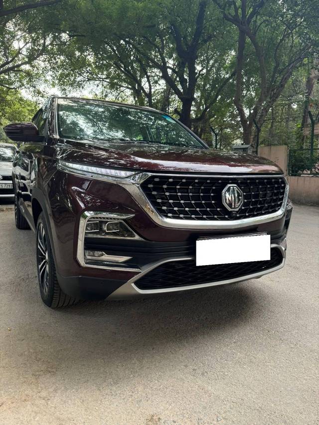 https://images10.gaadi.com/usedcar_image/4183451/original/processed_c5a5c0b20172f4967afe5764860f83f8.jpeg?imwidth=6400