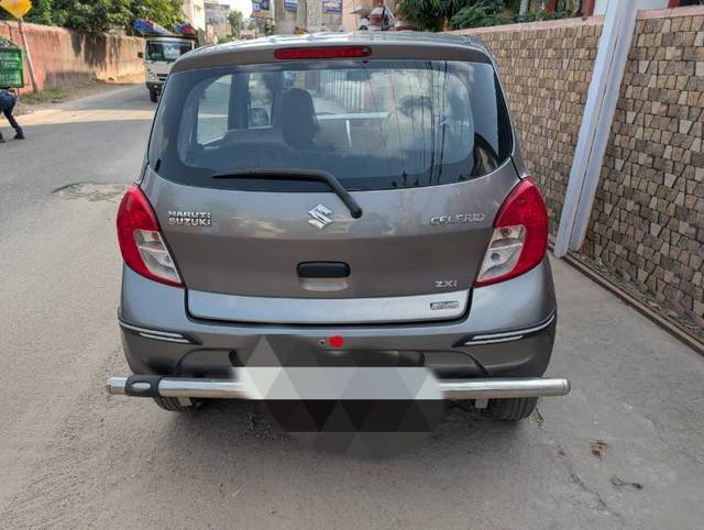 https://images10.gaadi.com/usedcar_image/4183480/original/d3bb8e3a9f7c79011cddbda4b991c073.jpg?imwidth=6401