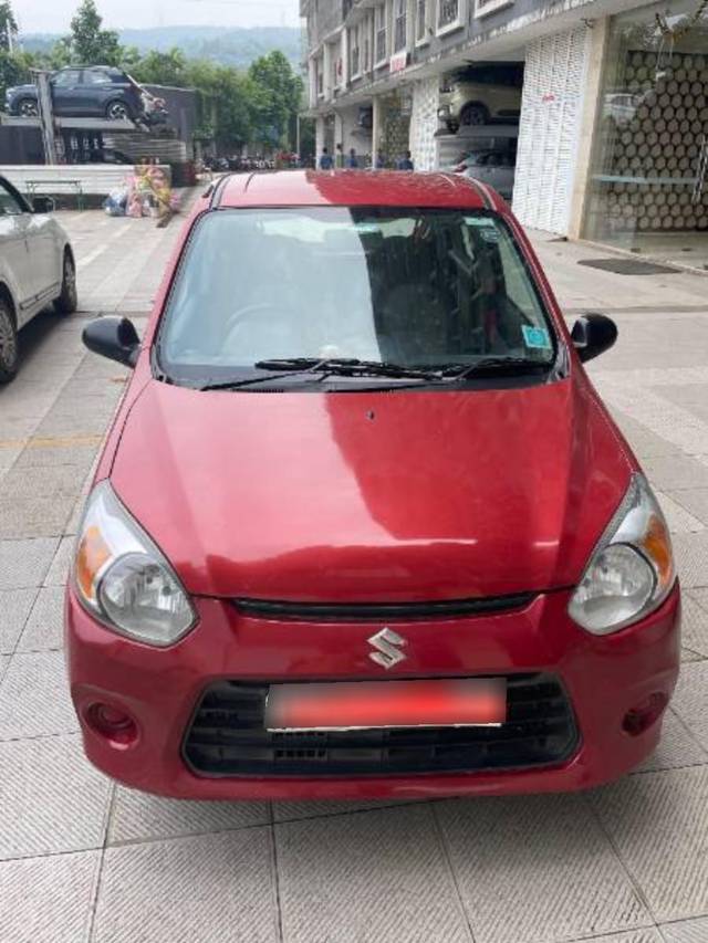 https://images10.gaadi.com/usedcar_image/4183497/original/processed_570c7c06-fe1e-4740-8f61-9d523fa6a2b2.jpg?imwidth=6402