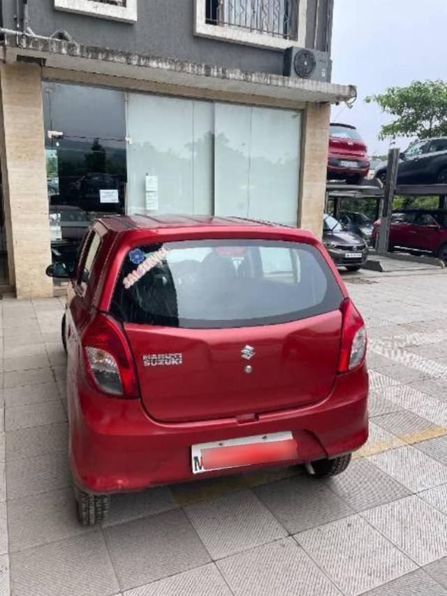 https://images10.gaadi.com/usedcar_image/4183497/original/processed_b18503a8-48ae-4115-9508-8951ec02a570.jpg?imwidth=6401