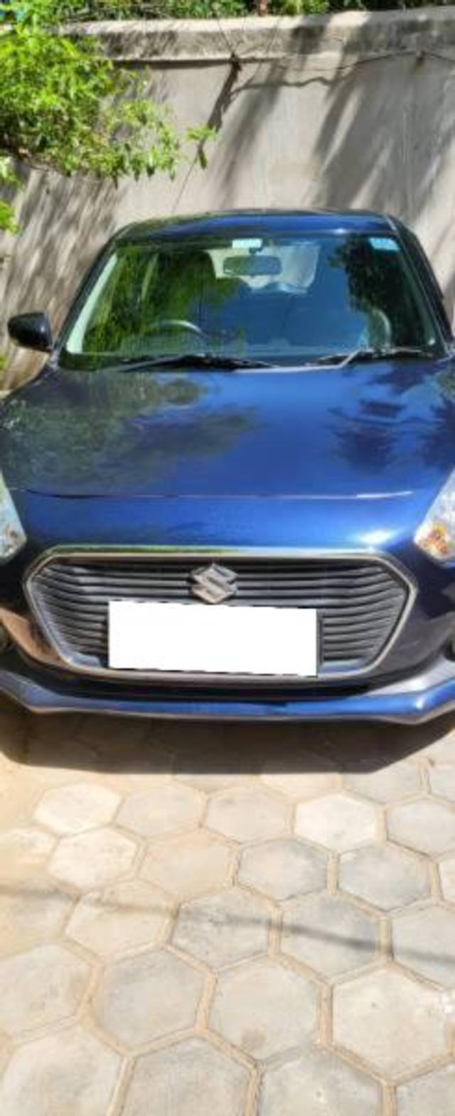 https://images10.gaadi.com/usedcar_image/4183645/original/processed_34d94c7a-0a01-445e-b884-396905011539.jpg?imwidth=6400