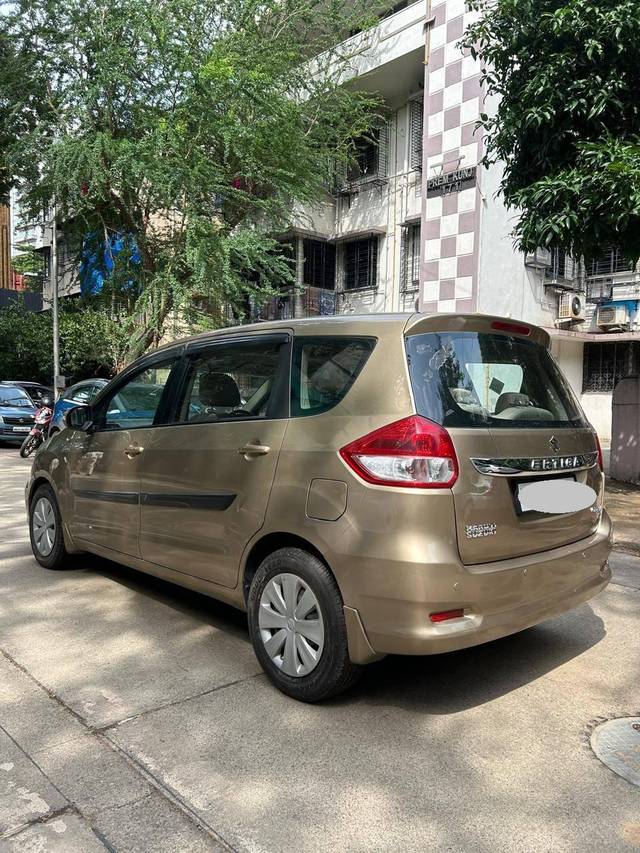 https://images10.gaadi.com/usedcar_image/4183661/original/processed_d8577ab5903339f21c955b693f7dae29.jpeg?imwidth=6402