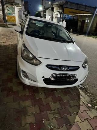 Hyundai Verna 2011-2015 Hyundai Verna 1.6 SX CRDI (O) AT