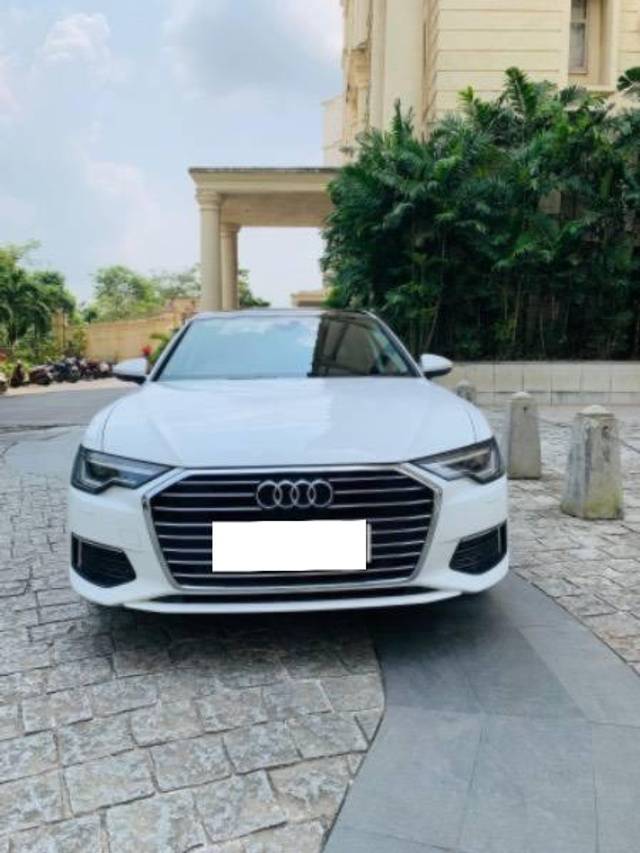 https://images10.gaadi.com/usedcar_image/4183795/original/processed_03e35fdc-c190-483f-8c62-12dc2ba824d1.jpeg?imwidth=6400