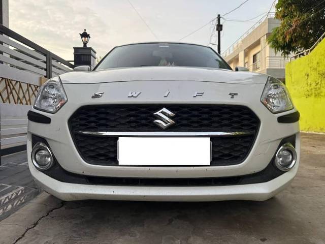 https://images10.gaadi.com/usedcar_image/4183882/original/processed_a29cff5d-2aa2-4a43-b88c-a792adc70d0f.jpg?imwidth=6400