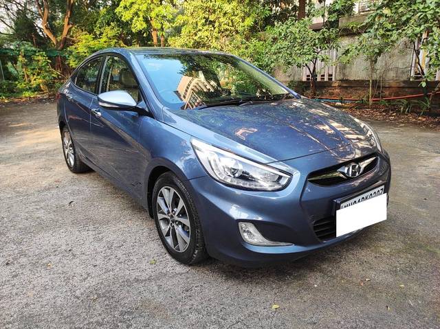 https://images10.gaadi.com/usedcar_image/4183914/original/processed_7e009bd5c65b28ecdf083ead13717f38.jpg?imwidth=6400