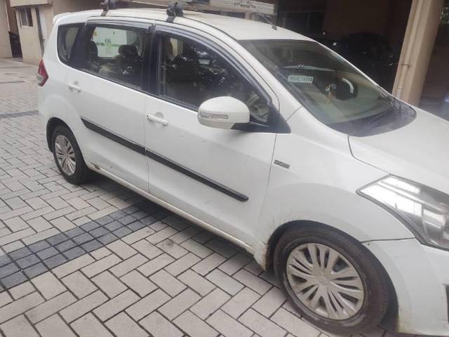 https://images10.gaadi.com/usedcar_image/4183970/original/processed_37d9cda0-f9dc-48c6-9884-ae541641ba5f.jpg?imwidth=6401