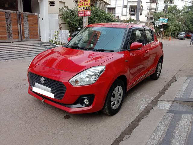 https://images10.gaadi.com/usedcar_image/4183971/original/processed_94a426187e8b59d45df0981fe2be3393.jpg?imwidth=6402