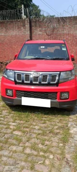 Mahindra TUV 300 Mahindra TUV 300 T10 BSIV