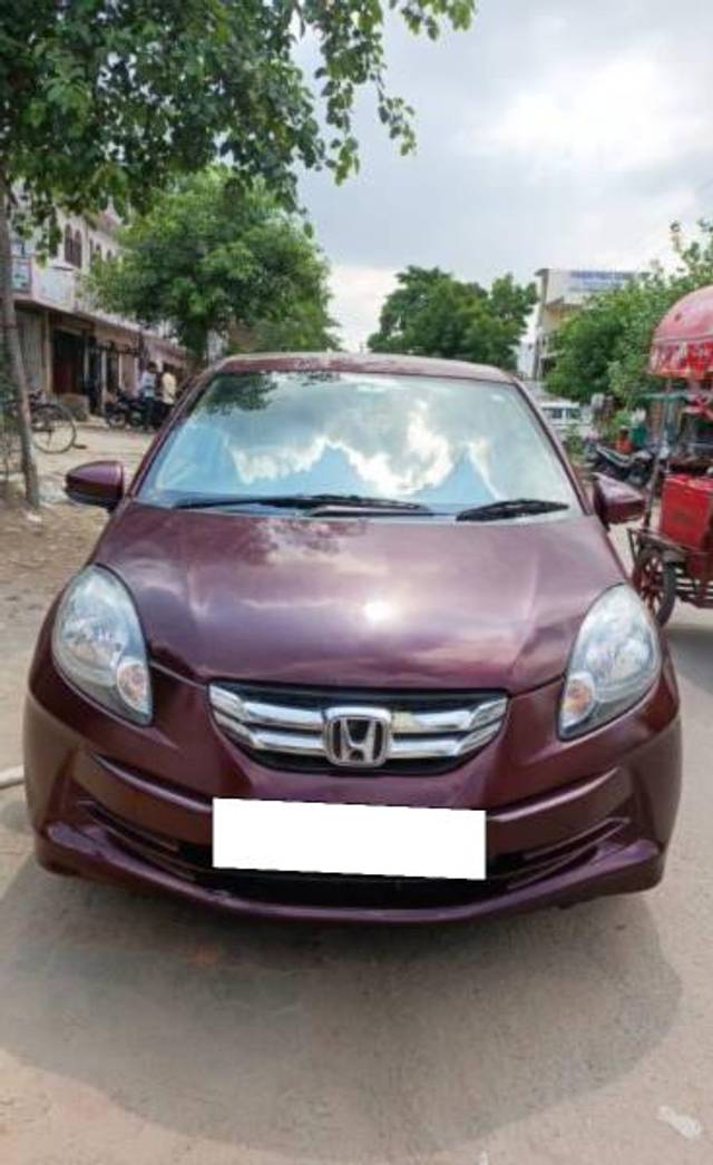 https://images10.gaadi.com/usedcar_image/4184291/original/processed_670f3c0c-b3bd-494e-83d8-b2cc23ccb10c.jpg?imwidth=6400