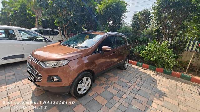 https://images10.gaadi.com/usedcar_image/4184364/original/processed_994b36f1-8f3f-423c-99e9-2f68a82a5bc6.jpg?imwidth=6401