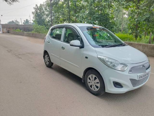 https://images10.gaadi.com/usedcar_image/4184445/original/processed_2ce6551a-f495-490a-81fd-449164ccfe19.jpg?imwidth=6400