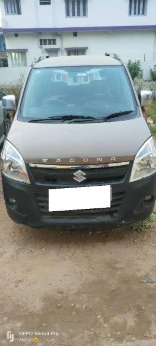 https://images10.gaadi.com/usedcar_image/4184467/original/processed_6e6d7d77-17a6-489d-97f2-d8fd28e6fd50.jpg?imwidth=6400