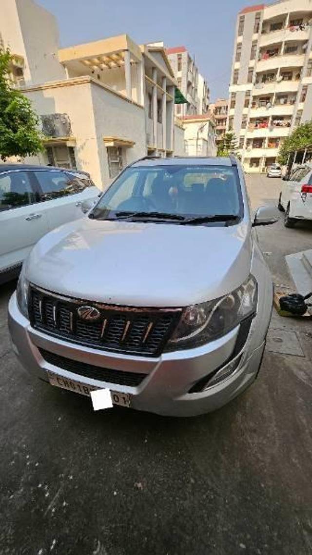 https://images10.gaadi.com/usedcar_image/4184581/original/processed_e0f69ba5-db98-47e3-8553-26ea7524025c.jpg?imwidth=6401