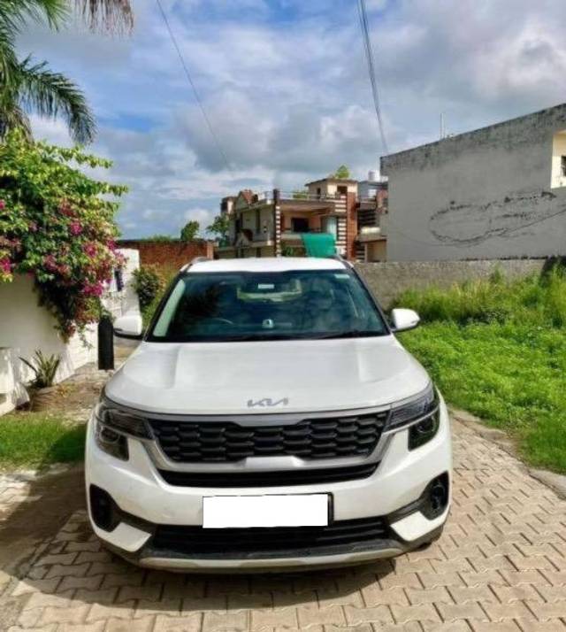 https://images10.gaadi.com/usedcar_image/4184632/original/processed_dcd87986-ecea-4892-afa6-b31a078e58e6.jpg?imwidth=6400