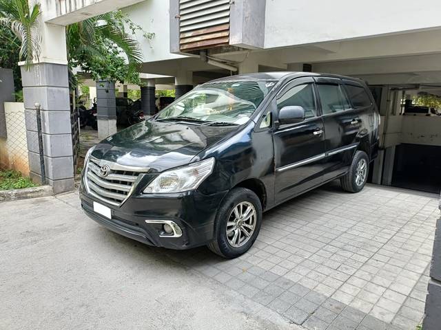 https://images10.gaadi.com/usedcar_image/4184643/original/8df44679af330f3b1f2c59baaf5acfb0.jpg?imwidth=6402