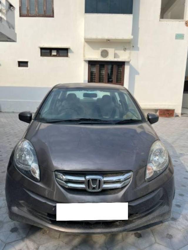 https://images10.gaadi.com/usedcar_image/4184660/original/processed_da4682d2-0299-4890-8798-0a8d04b6a238.jpg?imwidth=6400