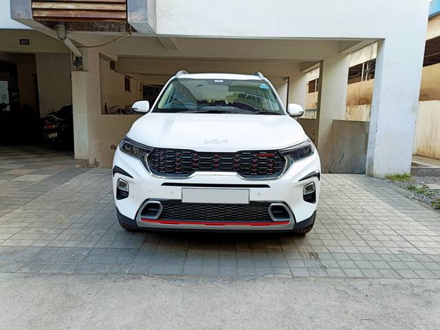 https://images10.gaadi.com/usedcar_image/4184669/original/0585ce1eaa5722391cdb3d9b4e2e73f5.jpg?imwidth=6400