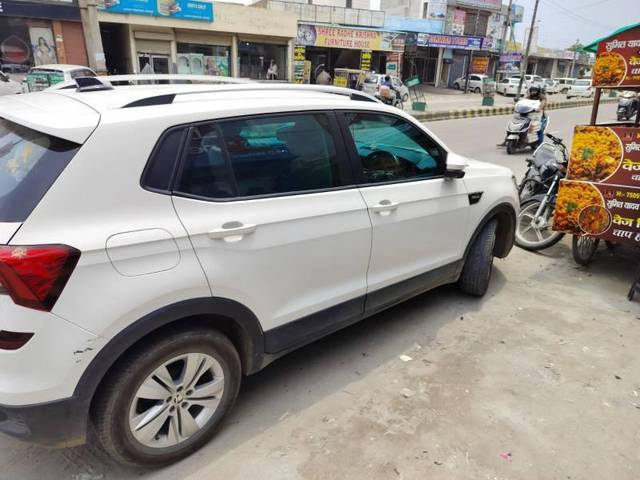 https://images10.gaadi.com/usedcar_image/4184679/original/processed_b5159be5-9cc1-4bff-b3a6-68ebbd8c1804.jpg?imwidth=6401