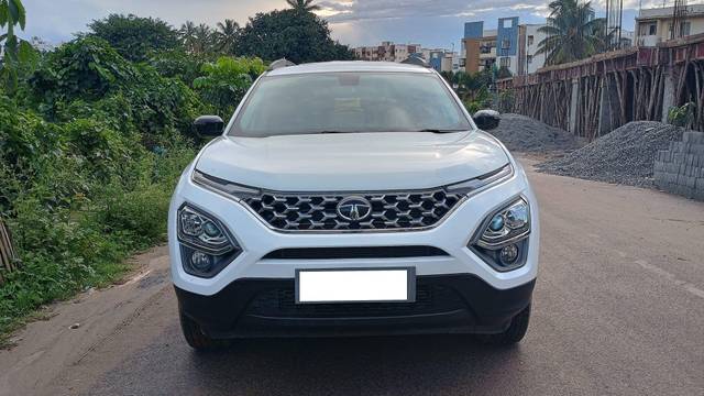 https://images10.gaadi.com/usedcar_image/4184759/original/processed_550b0be1c90e7bcdb5ab5d7f9c49f50b.jpg?imwidth=6402