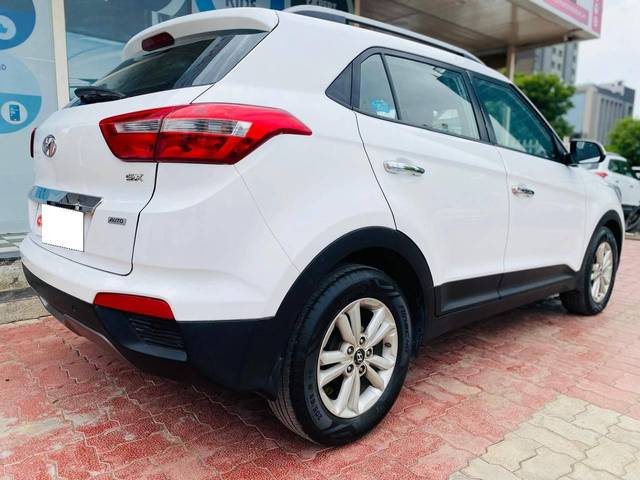 https://images10.gaadi.com/usedcar_image/4184872/original/processed_28f864060a2204d799c8571a37f450ee.jpg?imwidth=6402