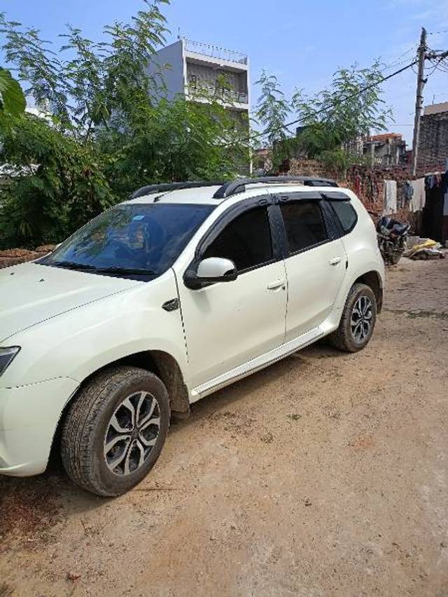 https://images10.gaadi.com/usedcar_image/4185048/original/65eb31f67446dc5f65821931ac90b439.jpg?imwidth=6402