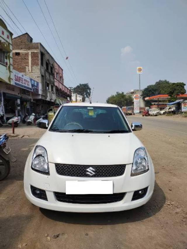 https://images10.gaadi.com/usedcar_image/4185073/original/processed_9b977810-ca50-4e0c-ae8a-c825a0a030df.jpg?imwidth=6400