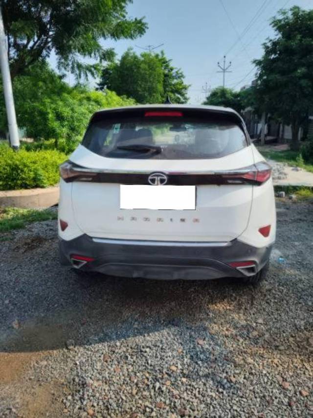 https://images10.gaadi.com/usedcar_image/4185120/original/processed_1766429a-5d09-4b4c-b168-b3ff71f8d52d.jpg?imwidth=6402