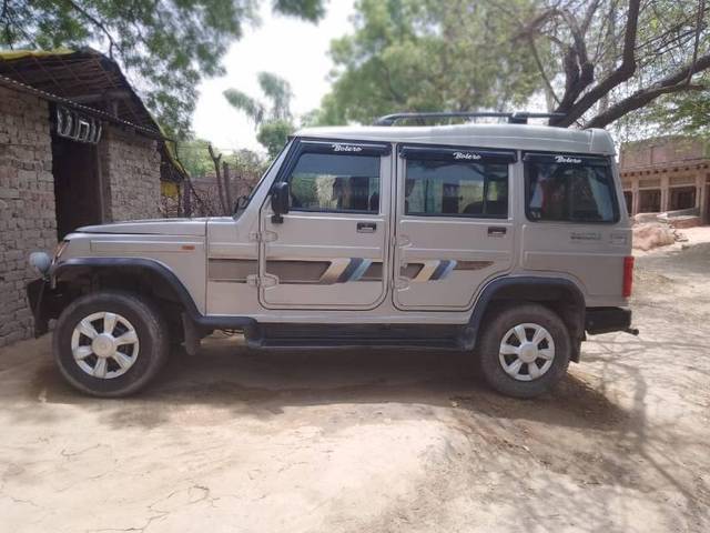 https://images10.gaadi.com/usedcar_image/4185178/original/processed_7af64712-9064-433f-935b-83d1d2c65bf3.jpg?imwidth=6400