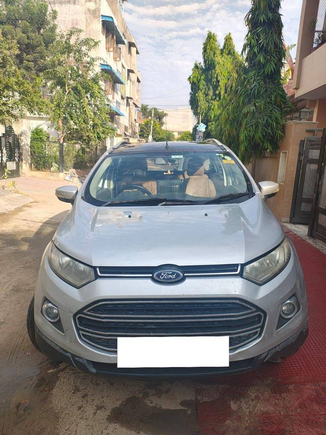 https://images10.gaadi.com/usedcar_image/4185244/original/1418d73e2475591ae5391eee65130cf6.jpg?imwidth=6402