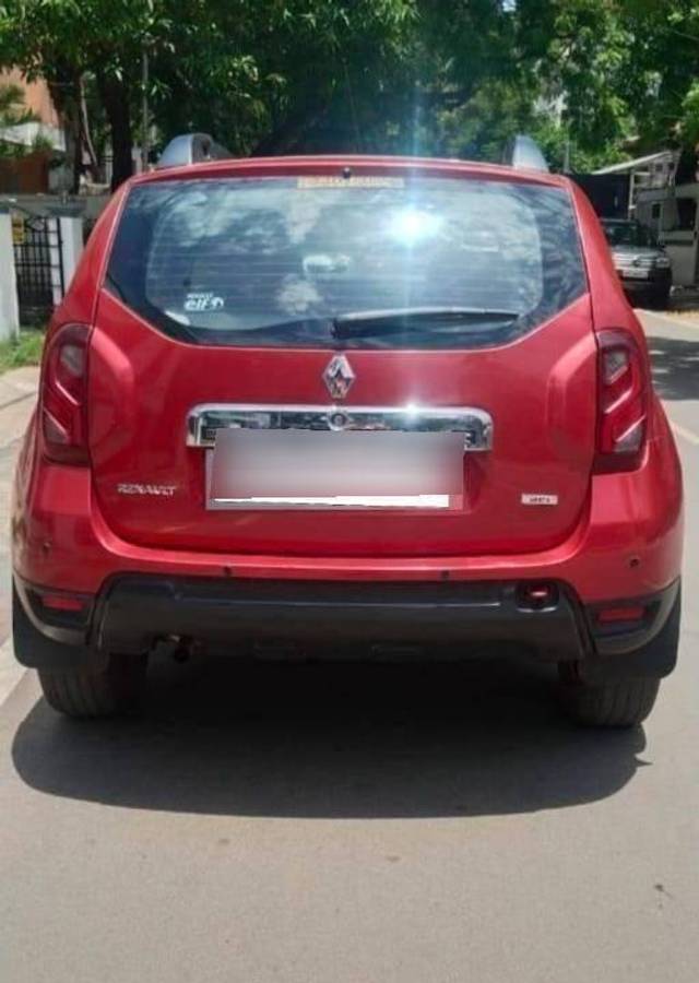 https://images10.gaadi.com/usedcar_image/4185281/original/processed_64ef1394e2cb4e4feb08efcda623b46a.jpg?imwidth=6401