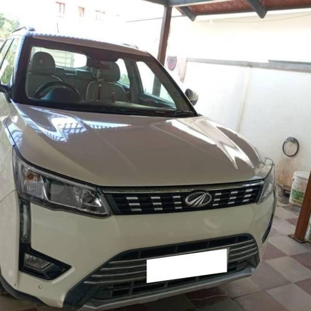 https://images10.gaadi.com/usedcar_image/4185374/original/processed_6910a986-cdaf-439b-986b-55982975b62e.jpg?imwidth=6400