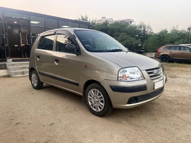 https://images10.gaadi.com/usedcar_image/4185473/original/4df2b704ead2ea320eaaf50bcd1400f7.jpg?imwidth=6400