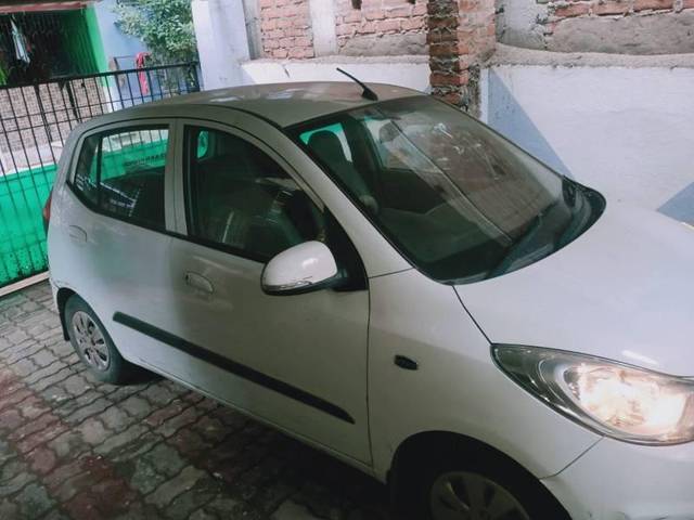 https://images10.gaadi.com/usedcar_image/4185477/original/processed_890143e0-0c98-453b-bb06-6939d8aebe05.jpg?imwidth=6401