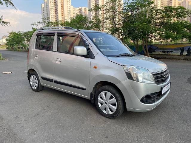 https://images10.gaadi.com/usedcar_image/4185667/original/processed_460d04fc68a101c17886dcc0a57bb02b.jpg?imwidth=6400