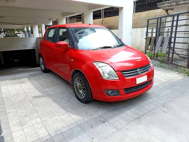 https://images10.gaadi.com/usedcar_image/4185689/original/9d571e2d55ab40200dbe627e854a215b.jpg?imwidth=6400