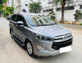 Toyota Innova Crysta 2016-2020 Toyota Innova Crysta 2.4 VX MT