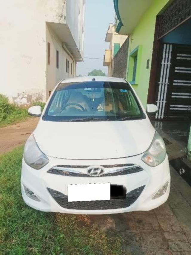 https://images10.gaadi.com/usedcar_image/4185827/original/processed_ab08a520-7793-480a-8492-a3a0e125624f.jpg?imwidth=6400