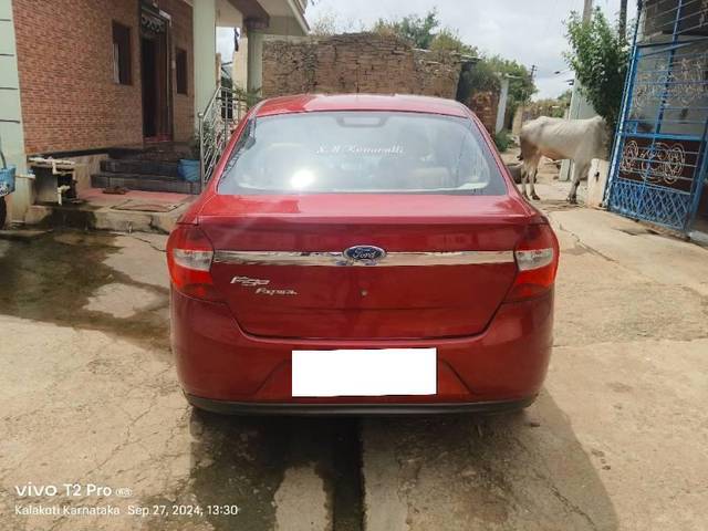 https://images10.gaadi.com/usedcar_image/4185828/original/processed_a63f6cbc-87eb-4f82-a65b-95d0497c1a8f.jpg?imwidth=6402