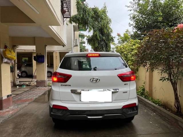 https://images10.gaadi.com/usedcar_image/4185892/original/processed_9e18cd9b-c75b-449a-85ac-a510b53b1199.jpg?imwidth=6402